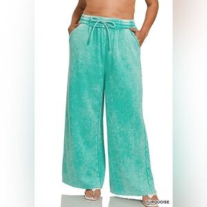 Zenana Plus acid wash fleece palazzo sweatpants with pockets